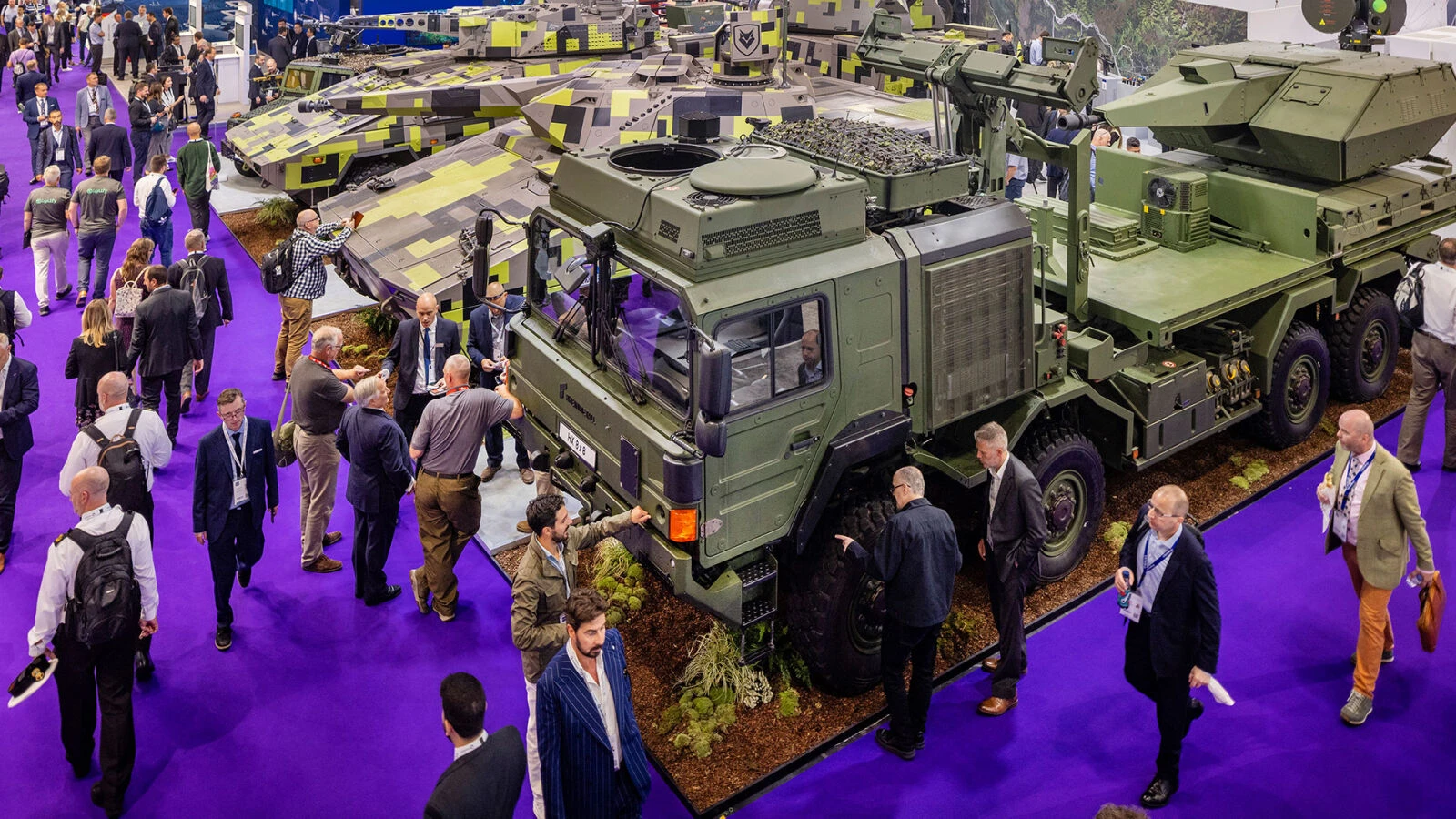 Outdoor Dynamic Area and Static Display